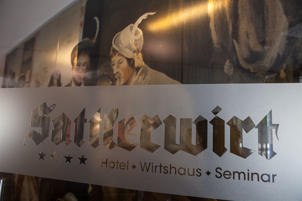 Hotel Wirtshaus Sattlerwirt エープス エクステリア 写真
